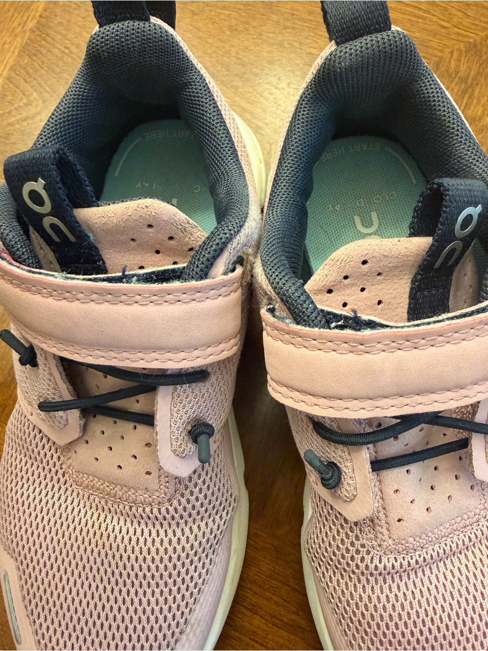 On Running Kids Tennis Shoes - Picture 6 of 6